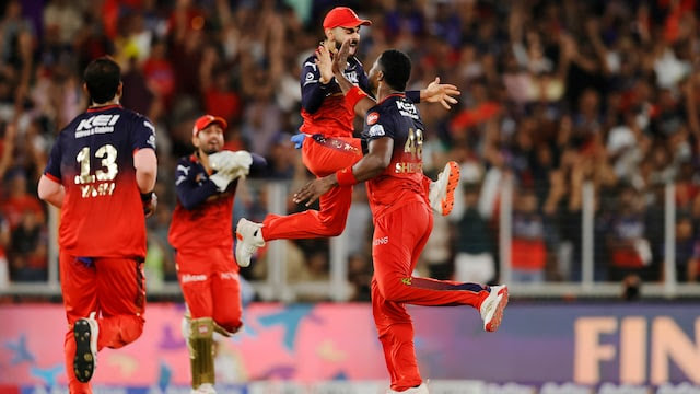 Rcb